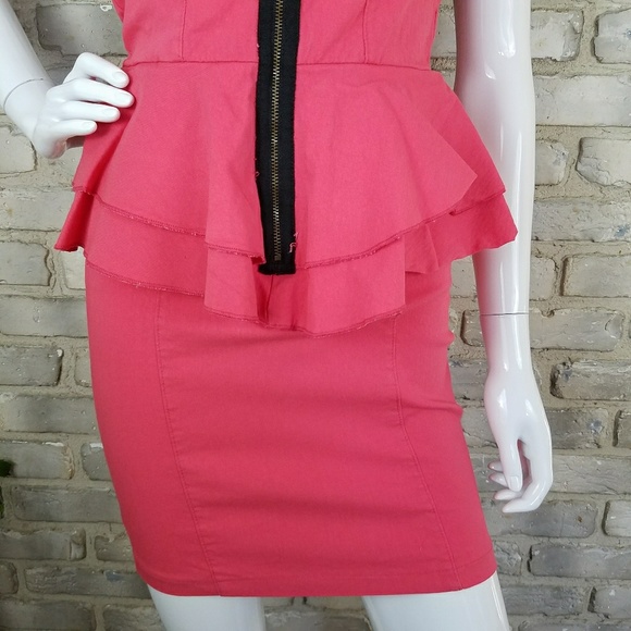 Peplum Dress Size M Black Lace Coral Peach - Picture 4 of 8